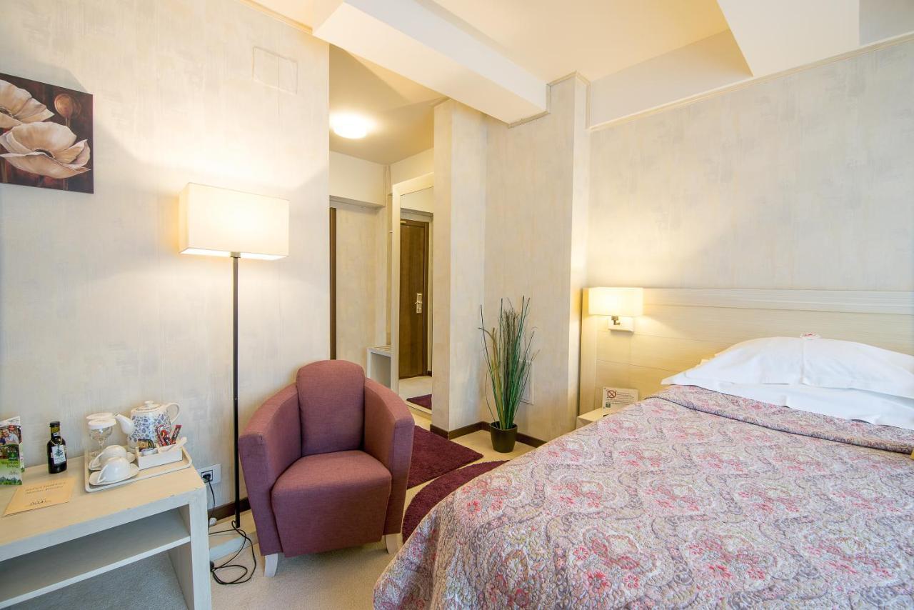 Ioana Boutique Hotel Sinaia Dış mekan fotoğraf