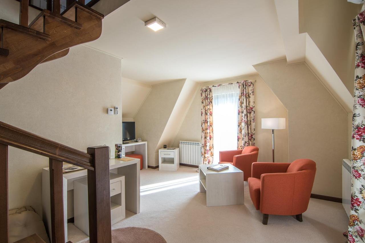 Ioana Boutique Hotel Sinaia Dış mekan fotoğraf