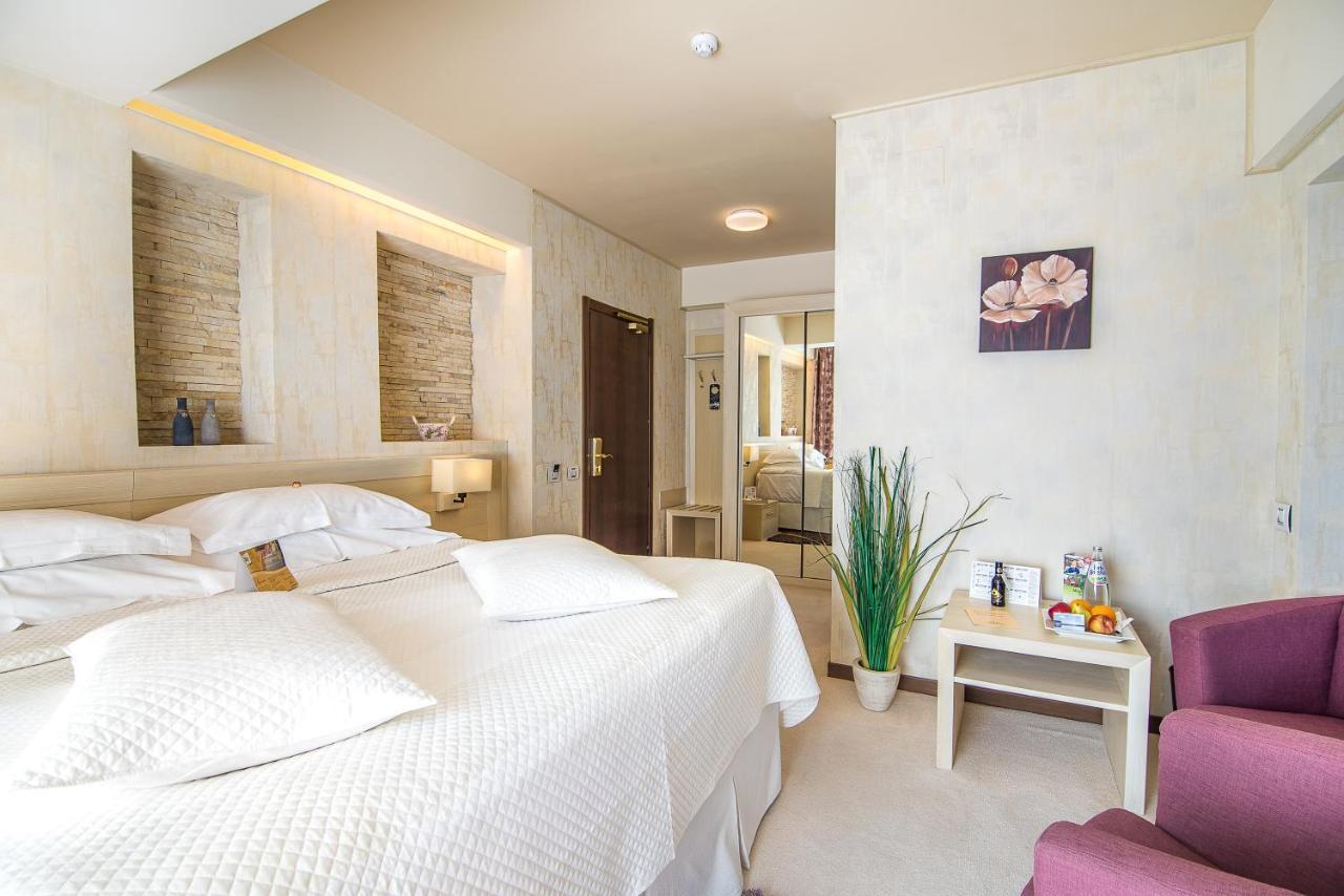 Ioana Boutique Hotel Sinaia Dış mekan fotoğraf